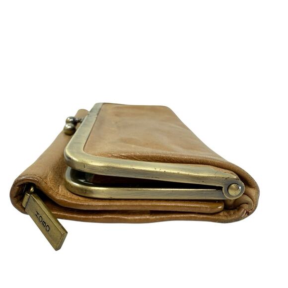 HOBO Rachel Continental Wallet Kiss Clasp Gold Hardware Tan Leather - Picture 9 of 13